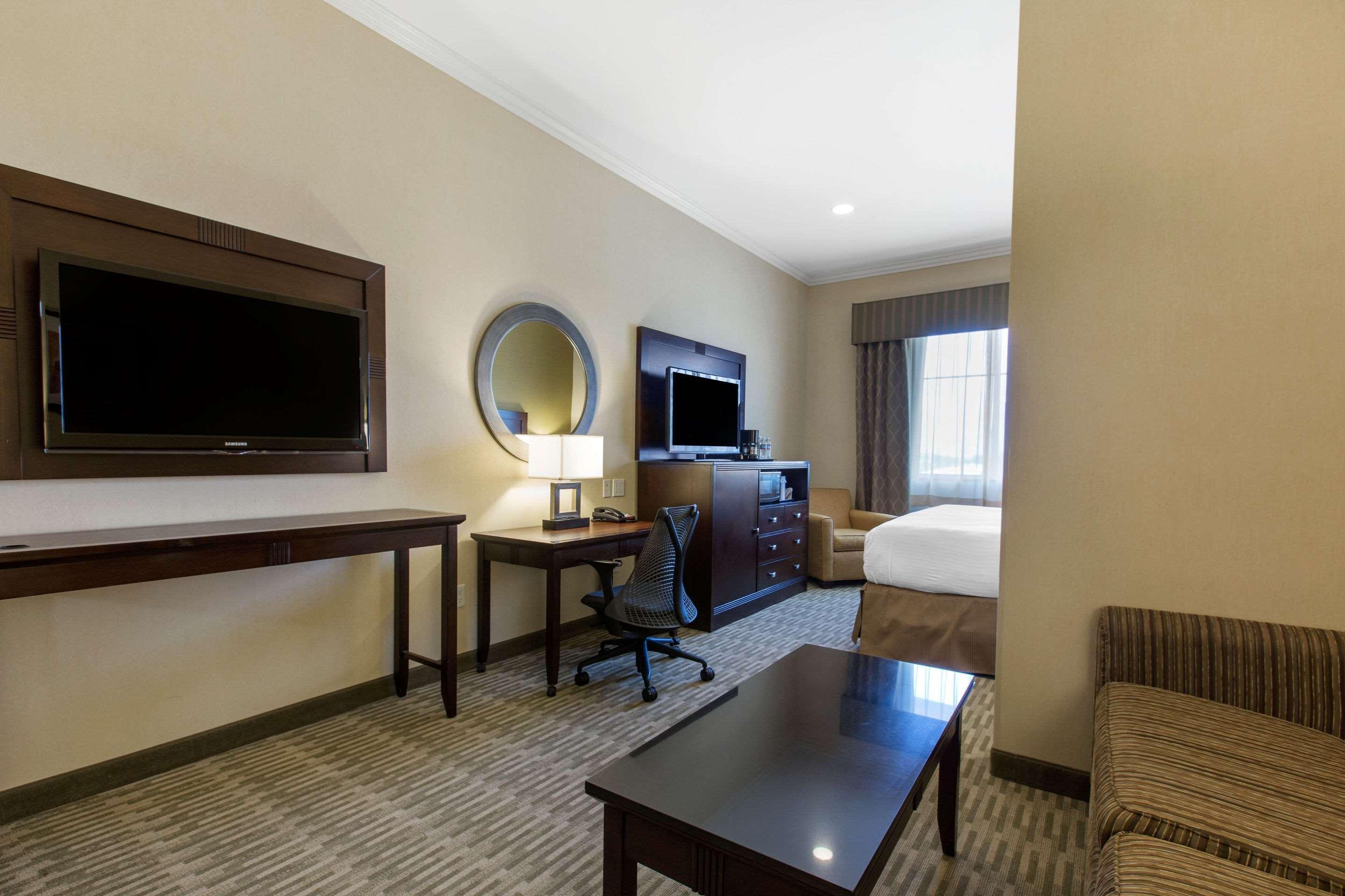 The Oaks Hotel & Suites باسو روبليس، سان لويس أوبيسبو، كاليفورنيا المظهر الخارجي الصورة