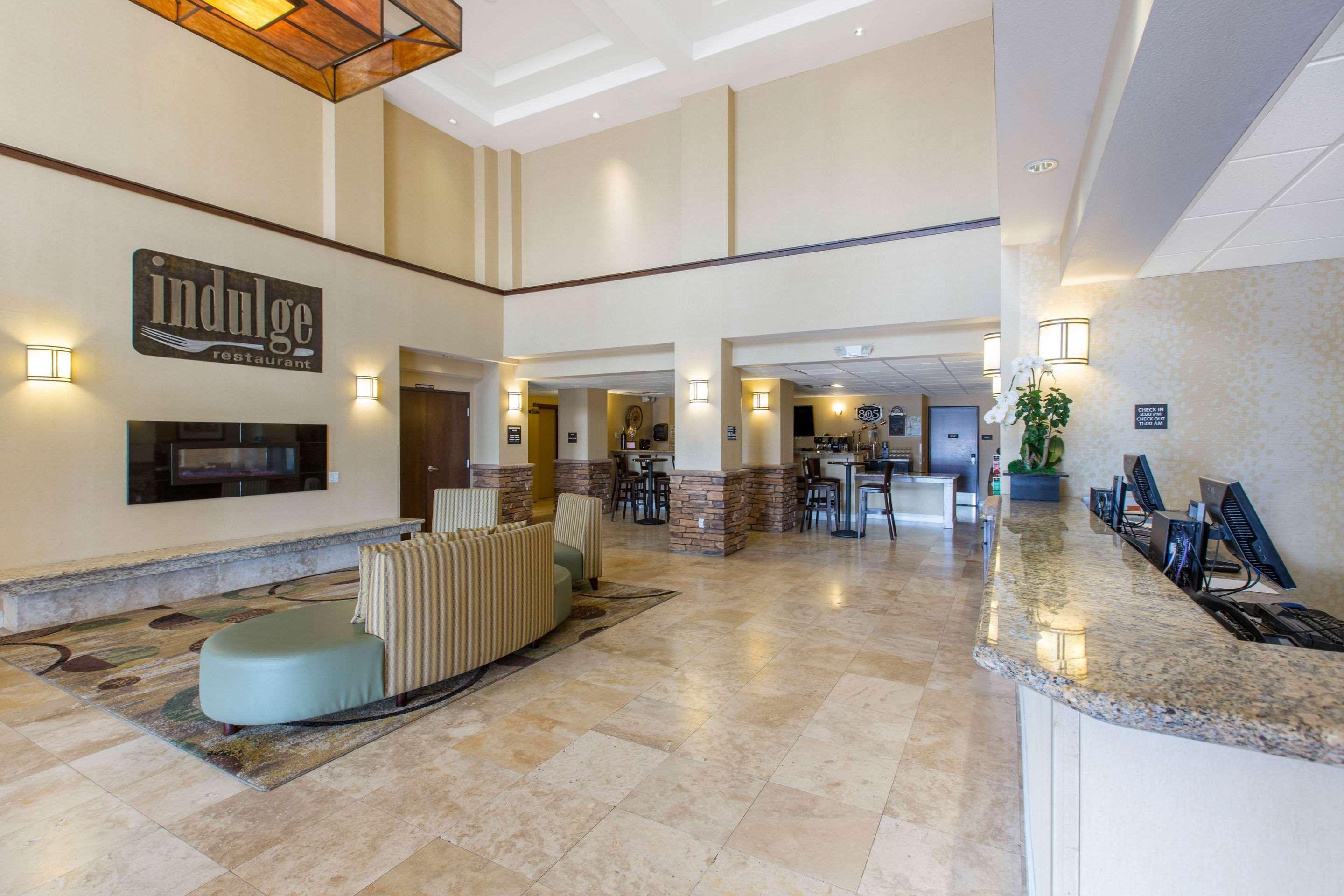 The Oaks Hotel & Suites باسو روبليس، سان لويس أوبيسبو، كاليفورنيا المظهر الخارجي الصورة